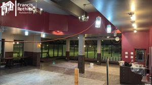 Salle à manger avant nettoyage